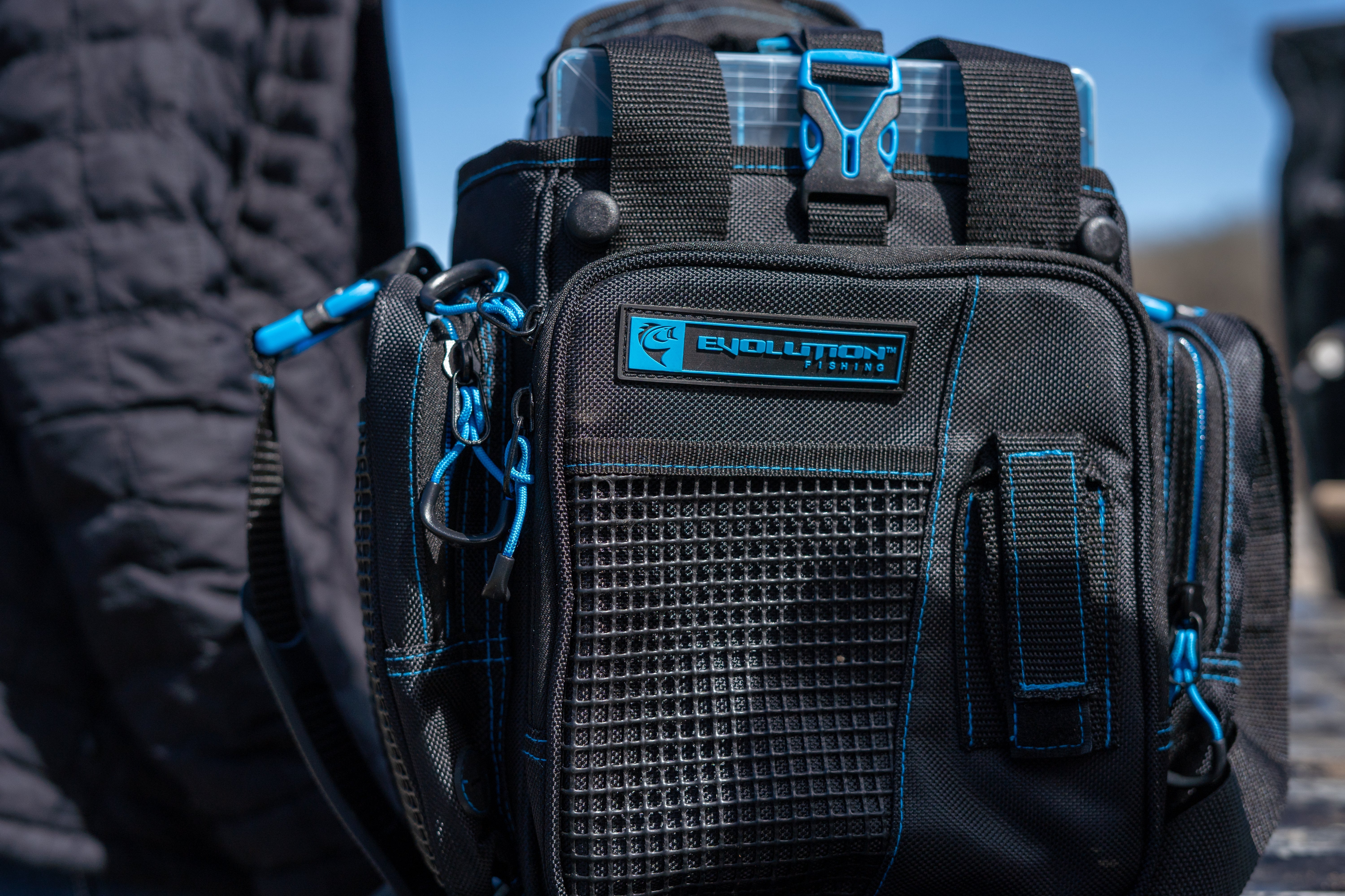 バッグ DELTA STANDARD SLASHER MINI SQD-DEEP SEA Vertical 3600 Drift Series Tackle Bag Blue